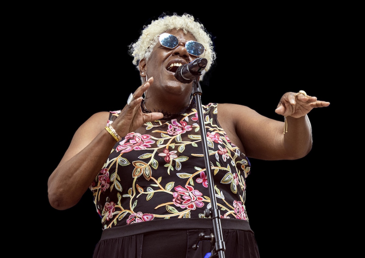 Tia Carroll 1 images/material_propio/Festival%20de%20Blues%20de%20Tomares/2026/TiaCarroll/tiacarroll9.jpg
