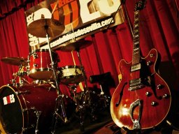 550392_407340052639591_100000907991683_1212702_1986741981_n