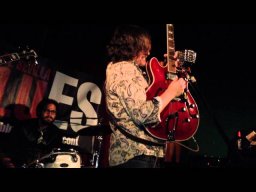 Solo de guitarra de Pepe Delgado (con Dienteslargos) - Noviembre 2013